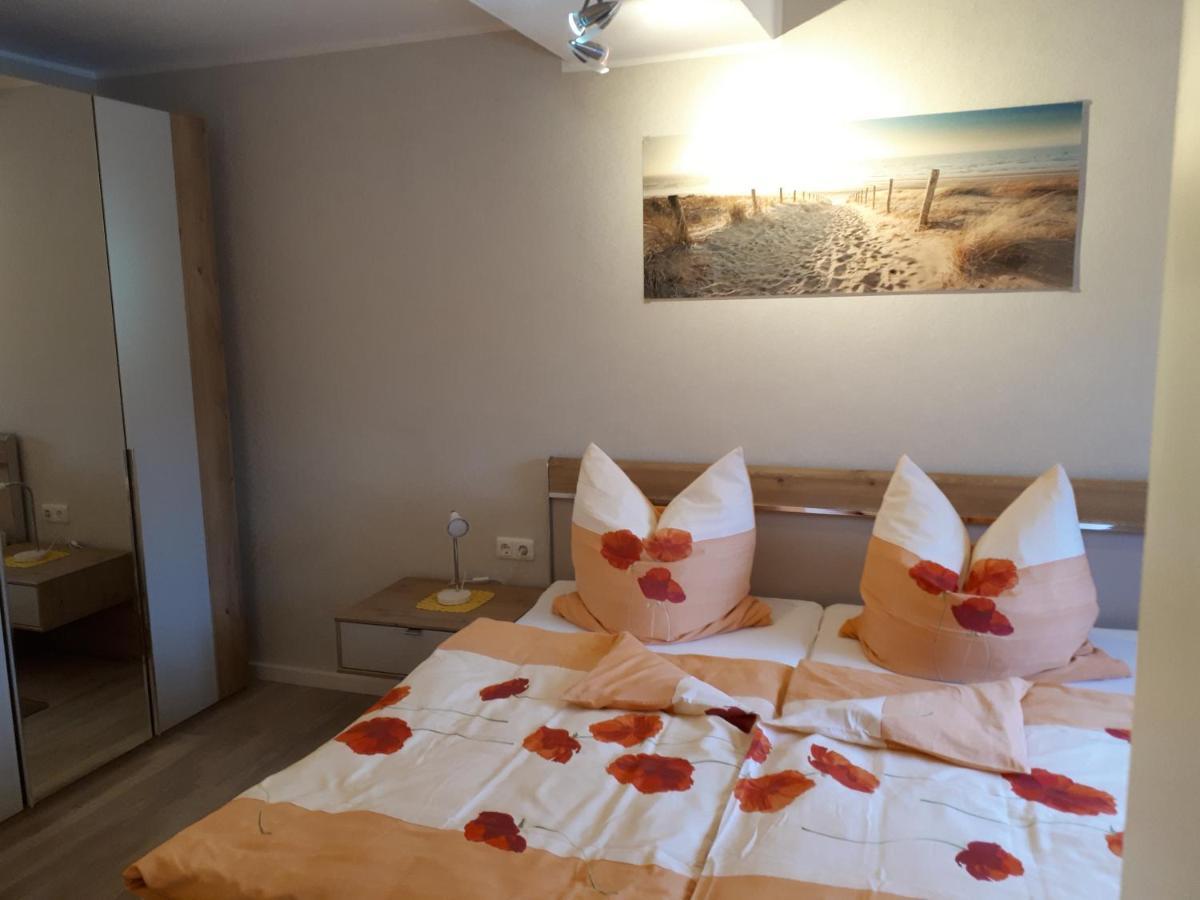 Ferienwohnung 2 Bei Familie Saupe Schaprode Εξωτερικό φωτογραφία