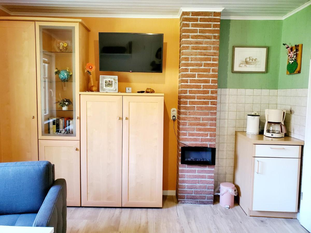 Ferienwohnung 2 Bei Familie Saupe Schaprode Εξωτερικό φωτογραφία